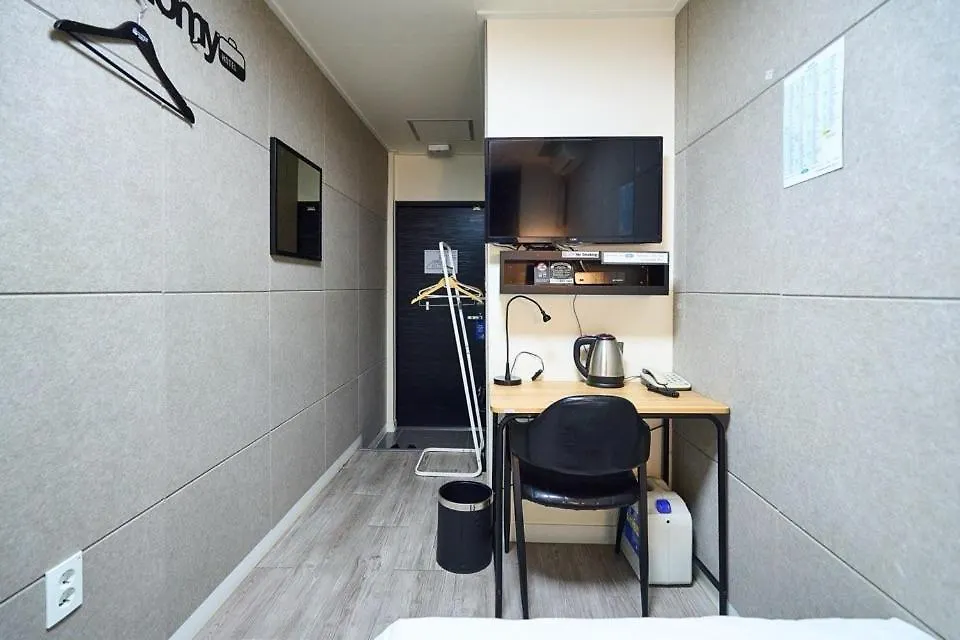 Economy Hotel Incheon Bupyeong Branch
