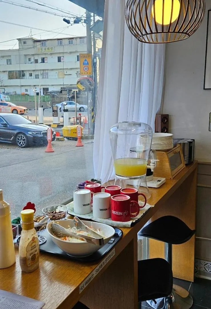 Economy Hotel Incheon Bupyeong Branch 2*,