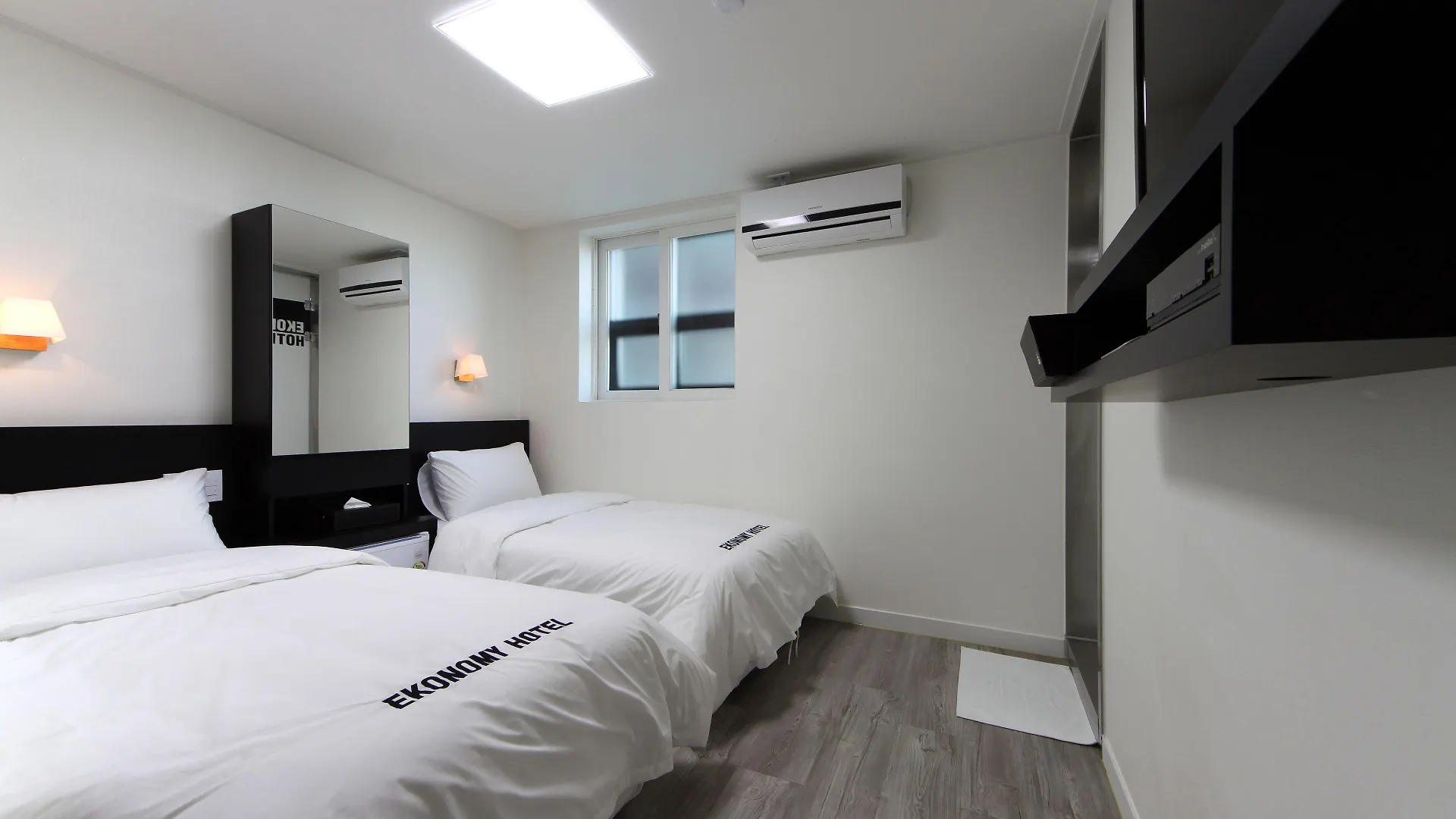 Ekonomy Hotel Incheon Bupyeong Branch