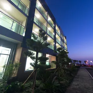 Swansea 3*, Oedo-dong South Korea