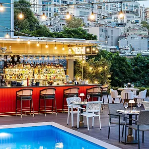 Loop Bosphorus 4*, Istanbul Turkey