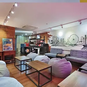 https://zen-rooms-hipstercity.singapore-best-hotels.net