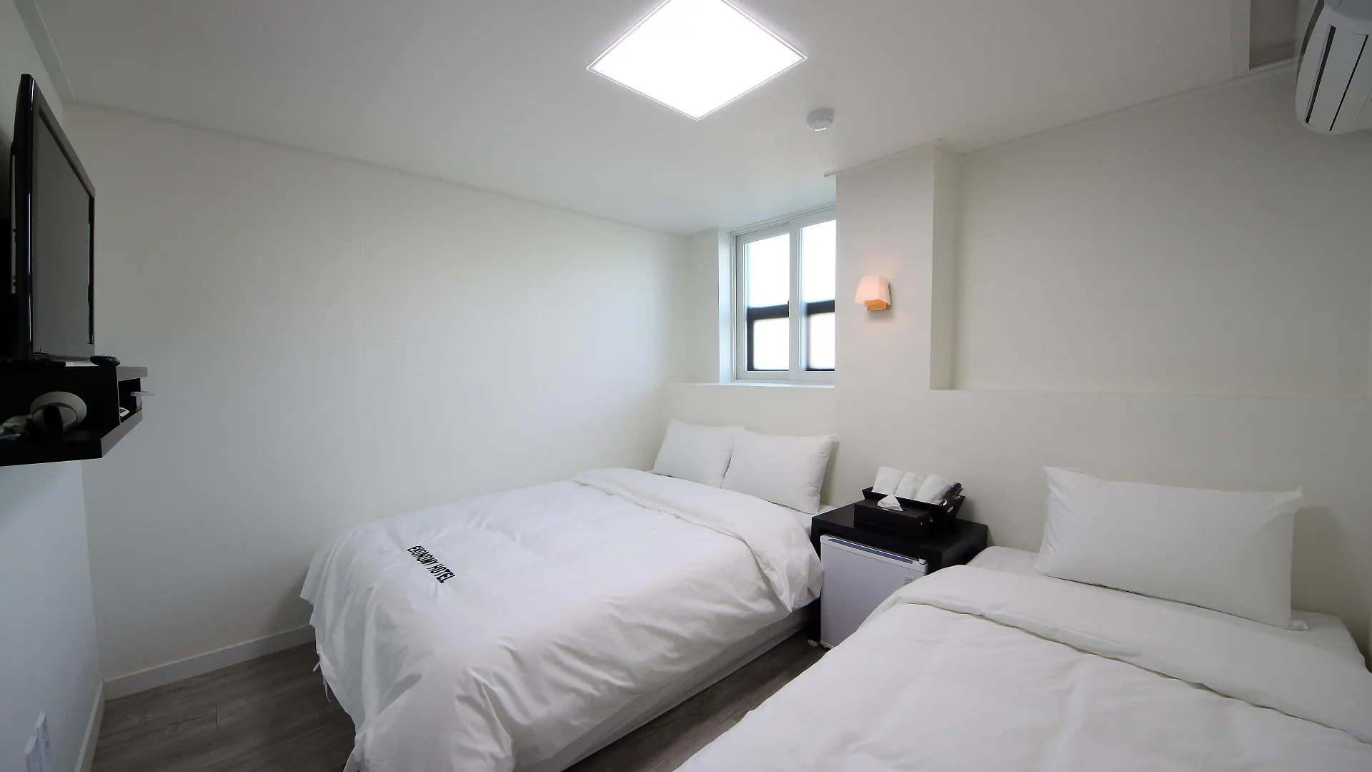 Economy Hotel Incheon Bupyeong Branch 3*,  韓国