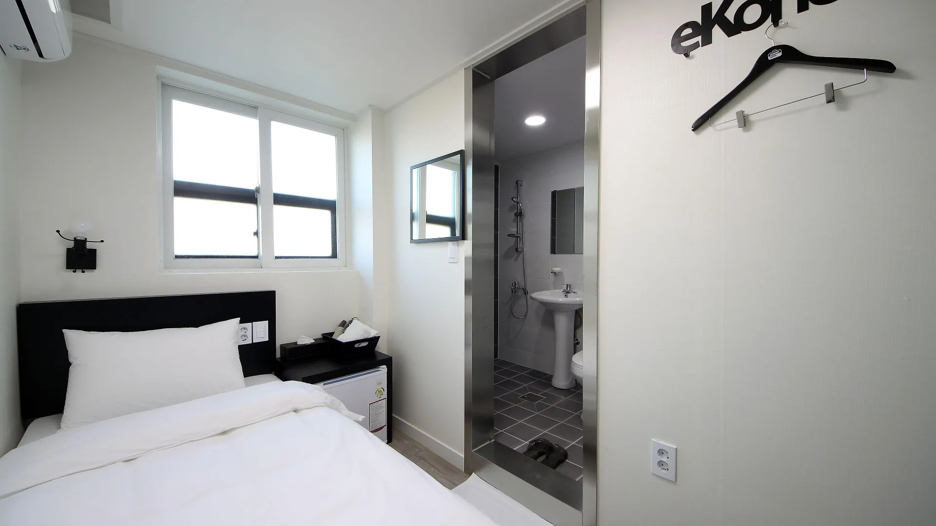 Economy Hotel Incheon Bupyeong Branch