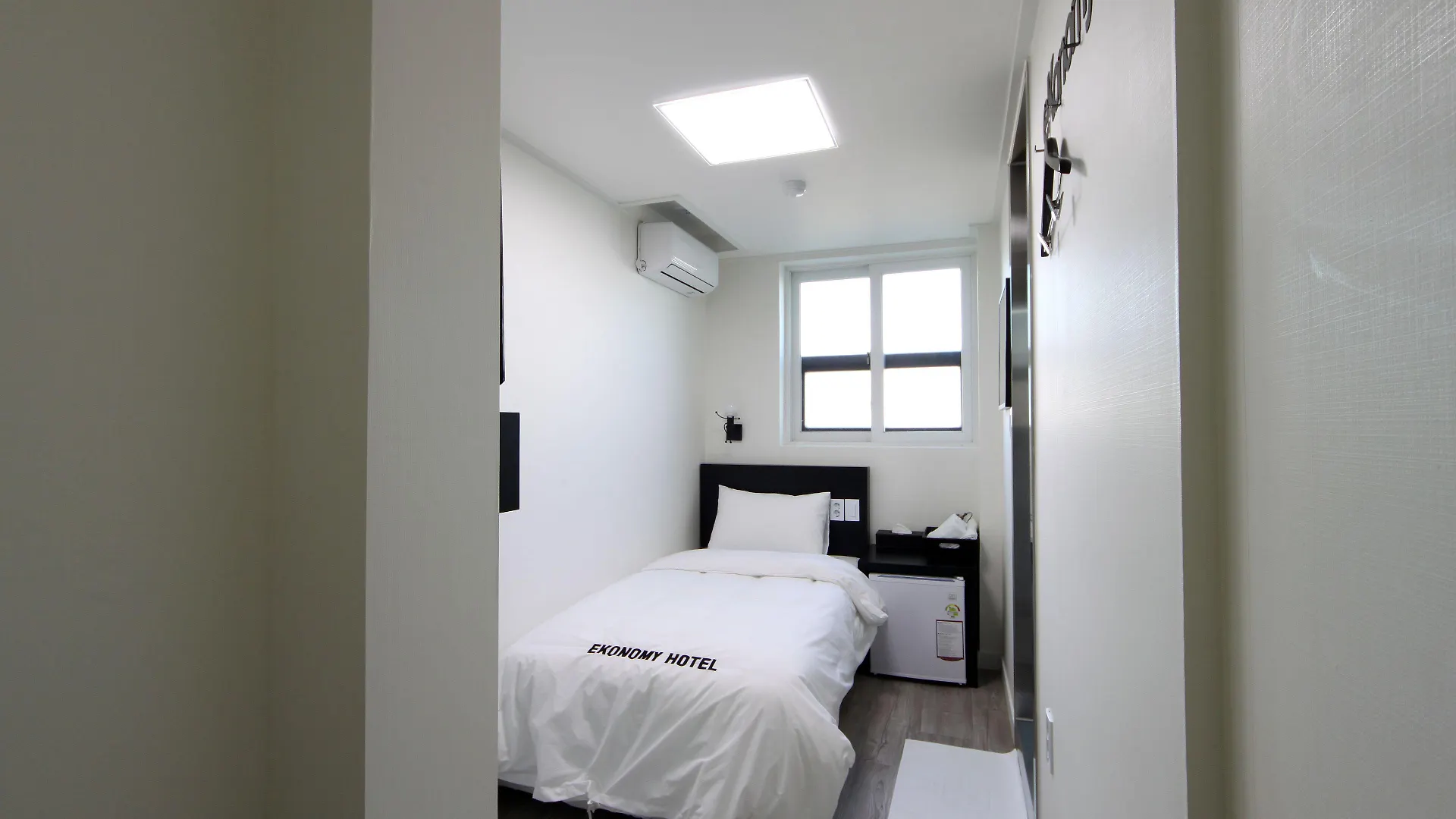 Ekonomy Hotel Incheon Bupyeong Branch